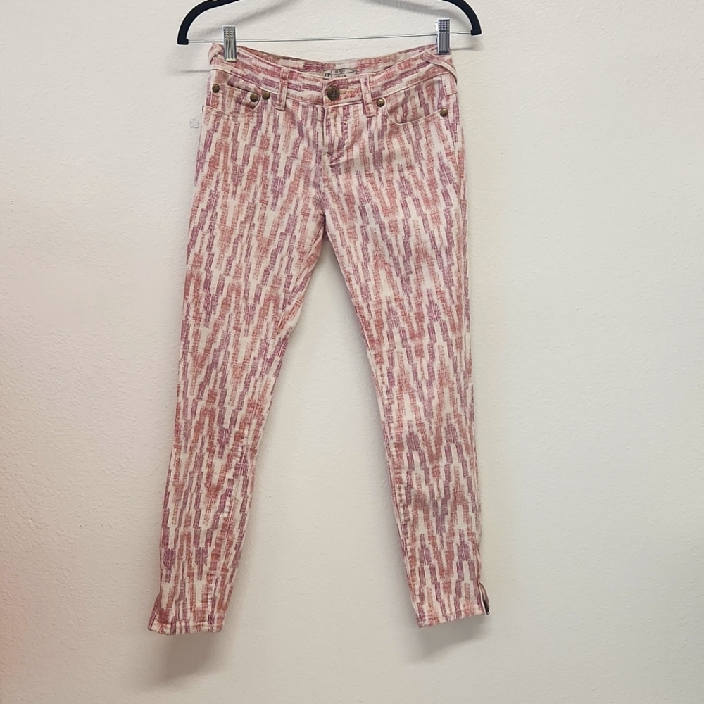 Free People ikat Chevron Print Jeans Sz 26